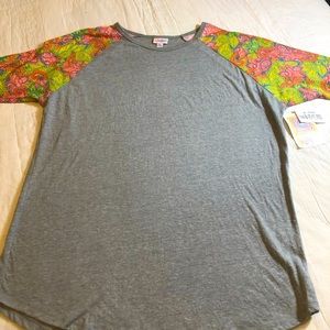 LulaRoe wonen’s pullover NWT size XL